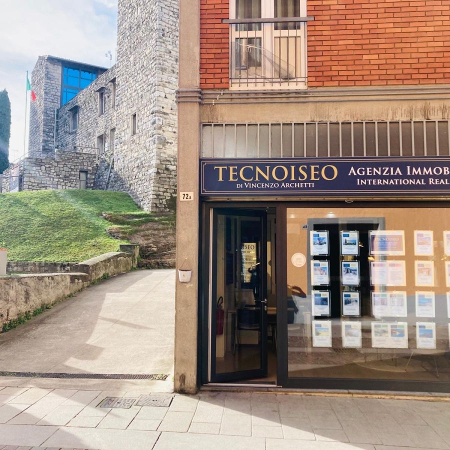 84389b90-0374-4349-8943-239fdf8842a6